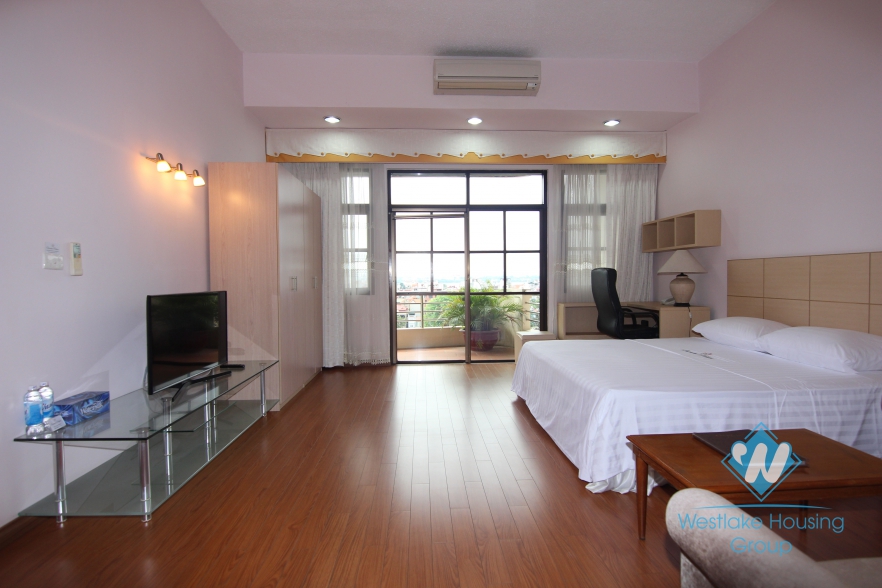 Beautiful studio apartment for rent in Oriental Palace, Tay Ho, Ha Noi